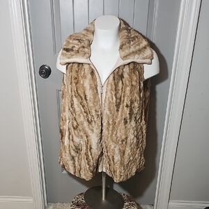 Catherine Malandrino Faux Fur Vest in Brown